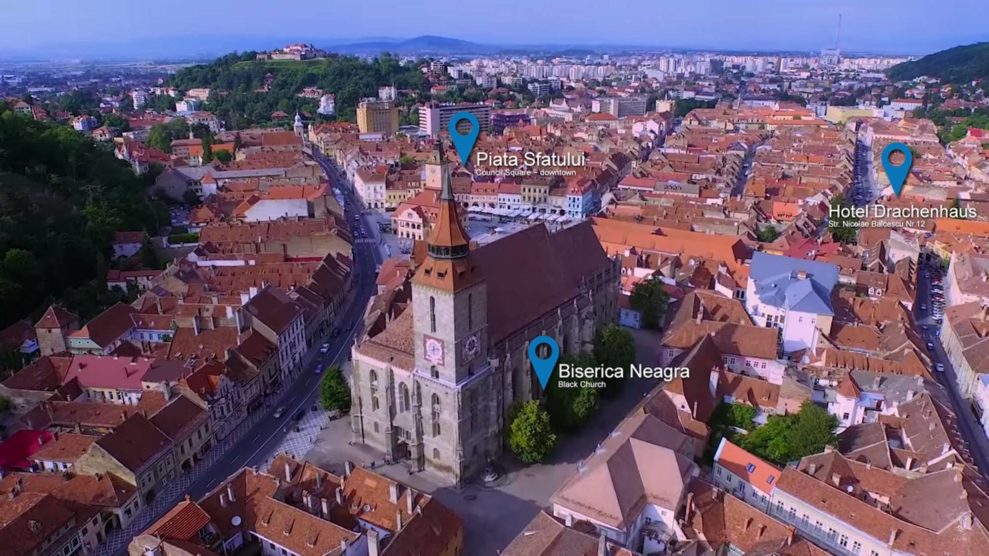 Drachenhaus Hotel Braşov Buitenkant foto